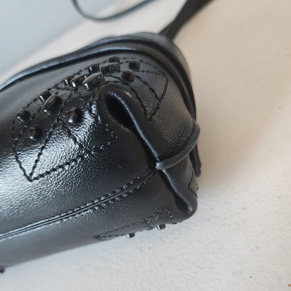 Tod's Micro Bag "LIKE NEW" - Picture 12 of 16